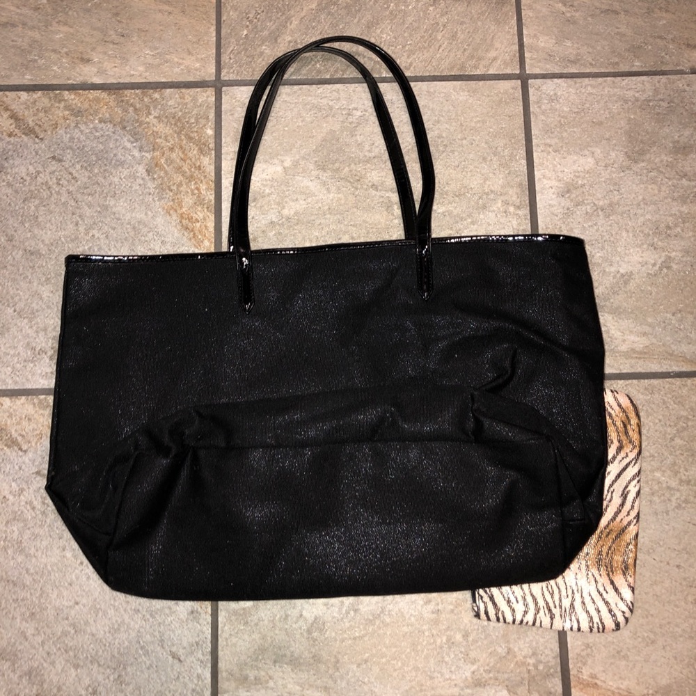Victoria’s Secret Tote with Tiger Print Bag - Picture 3 of 6